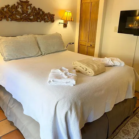 Inn Casa De Tres Lunas/house Of Three Moons 5*